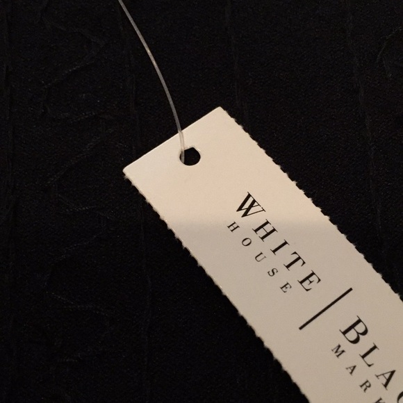 White House Black Market short sequin sweater vest - Picture 6 of 8